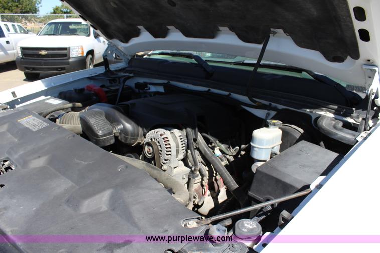 image for item L2271 2008 Chevrolet Silverado 1500 Ext. Cab pickup truck