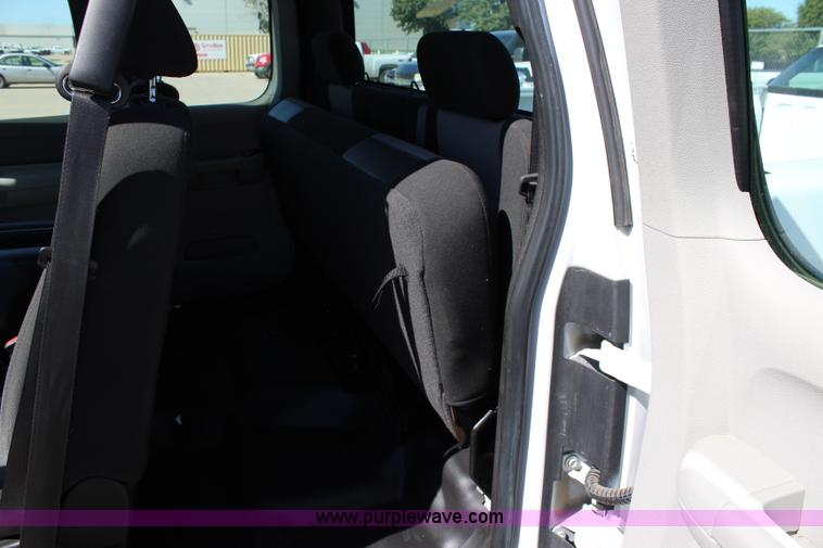 image for item L2299 2008 Chevrolet Silverado 1500 Ext. Cab pickup truck