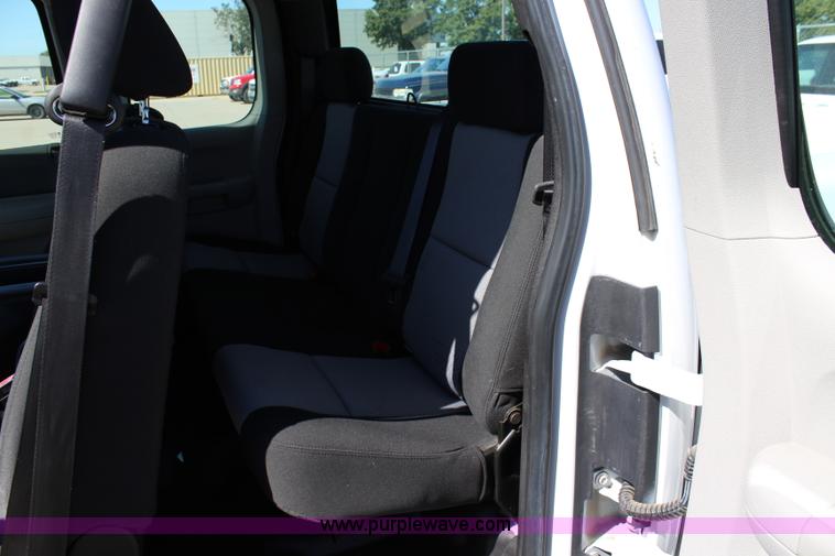 image for item L2299 2008 Chevrolet Silverado 1500 Ext. Cab pickup truck