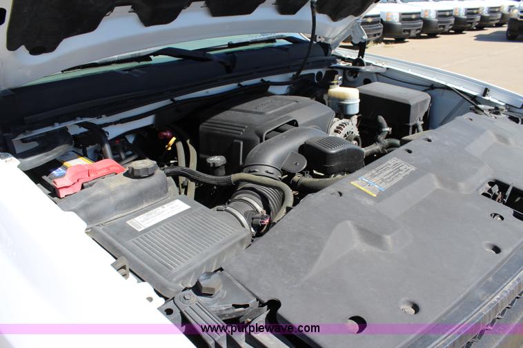 image for item L2299 2008 Chevrolet Silverado 1500 Ext. Cab pickup truck
