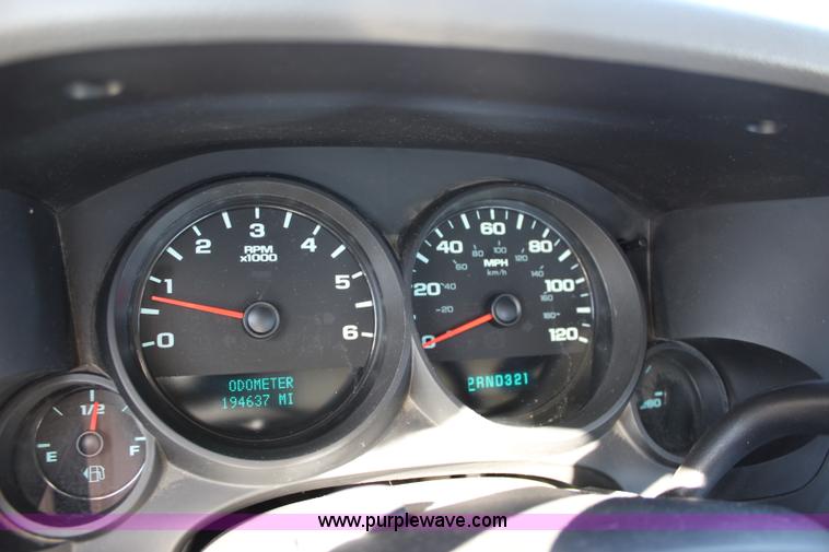 image for item L2313 2008 Chevrolet Silverado 1500 Ext. Cab pickup truck