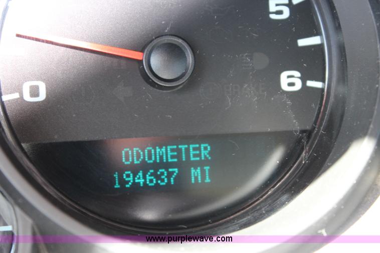 image for item L2313 2008 Chevrolet Silverado 1500 Ext. Cab pickup truck