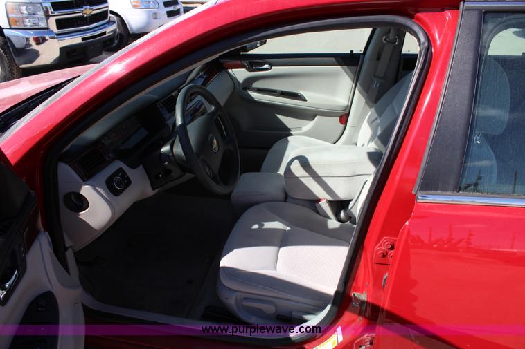 image for item L2315 2008 Chevrolet Impala LS