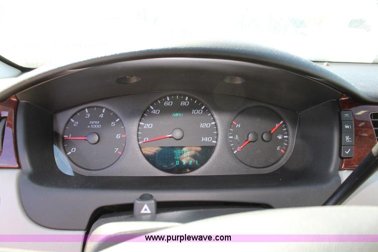 image for item L2315 2008 Chevrolet Impala LS