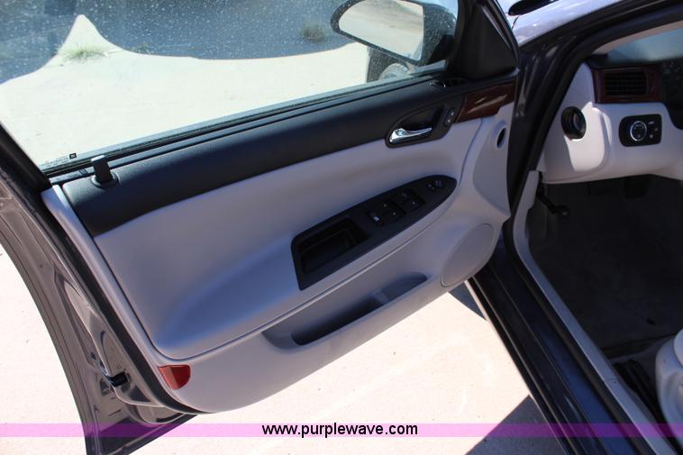 image for item L2316 2008 Chevrolet Impala LS