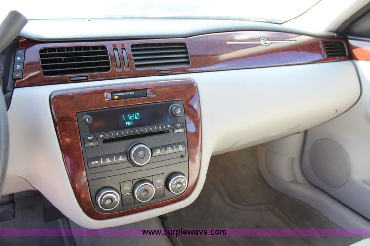 image for item L2316 2008 Chevrolet Impala LS