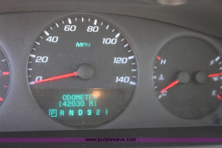 image for item L2316 2008 Chevrolet Impala LS