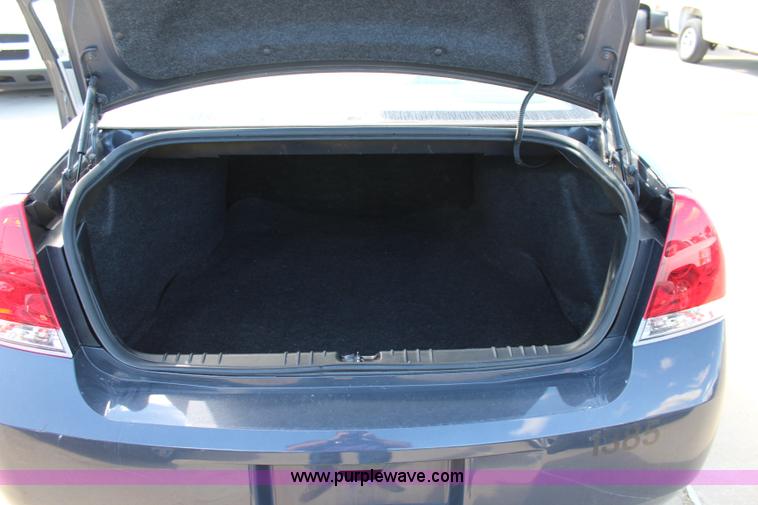 image for item L2317 2008 Chevrolet Impala LS