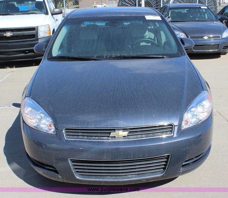 image for item L2318 2008 Chevrolet Impala LS