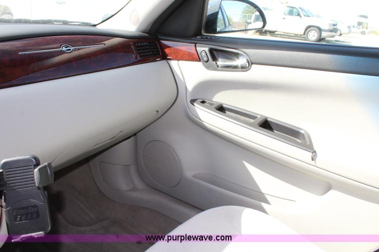 image for item L2318 2008 Chevrolet Impala LS