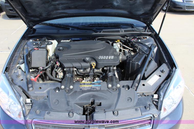 image for item L2318 2008 Chevrolet Impala LS
