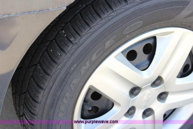 image for item L2318 2008 Chevrolet Impala LS