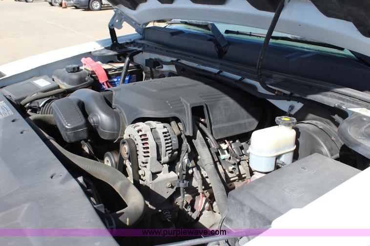 image for item L2319 2008 Chevrolet Silverado 1500 Ext. Cab pickup truck