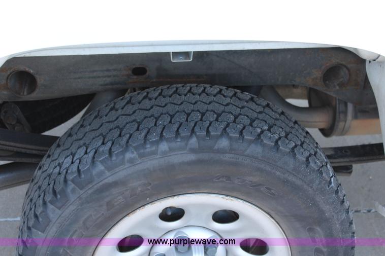 image for item L2319 2008 Chevrolet Silverado 1500 Ext. Cab pickup truck