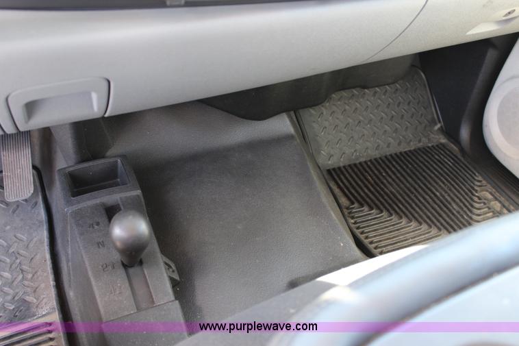 image for item L2321 2008 Chevrolet Silverado 1500 Ext. Cab pickup truck