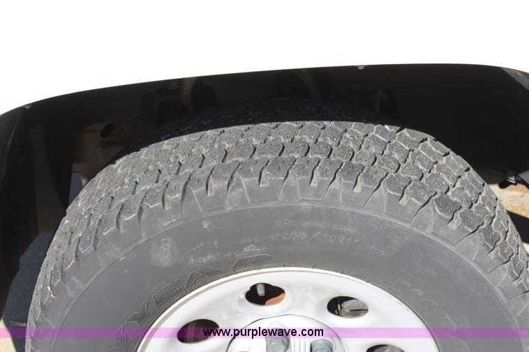 image for item L2321 2008 Chevrolet Silverado 1500 Ext. Cab pickup truck