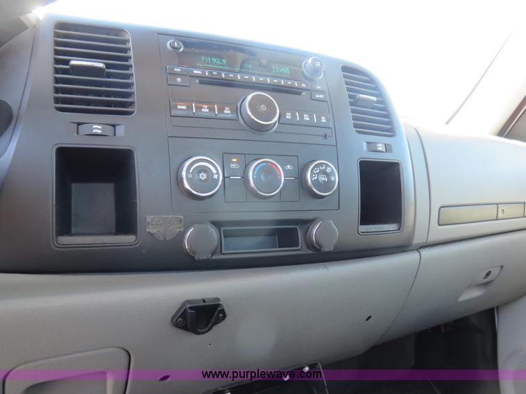 image for item L2323 2008 Chevrolet Silverado 1500 Ext. Cab pickup truck