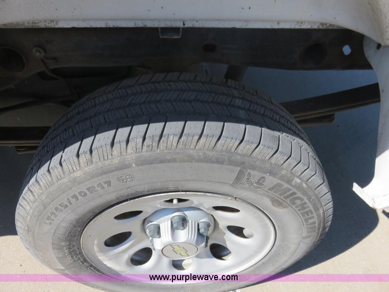 image for item L2323 2008 Chevrolet Silverado 1500 Ext. Cab pickup truck