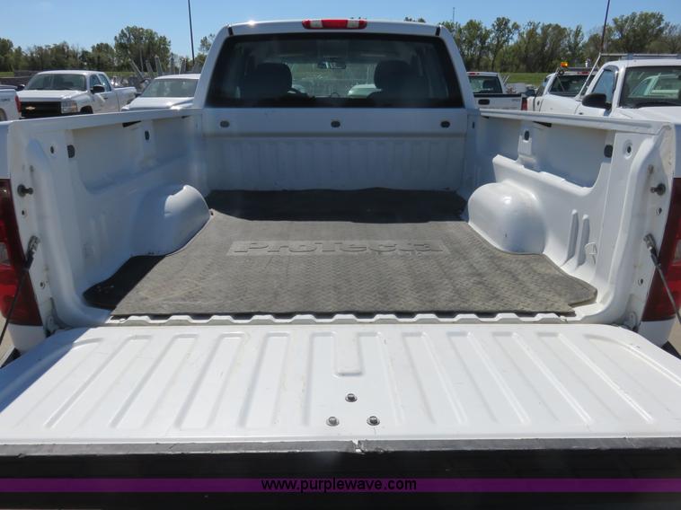 image for item L2324 2008 Chevrolet Silverado 1500 Ext. Cab pickup truck