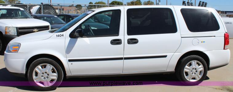 image for item L2333 2008 Chevrolet Uplander LS Ext. van