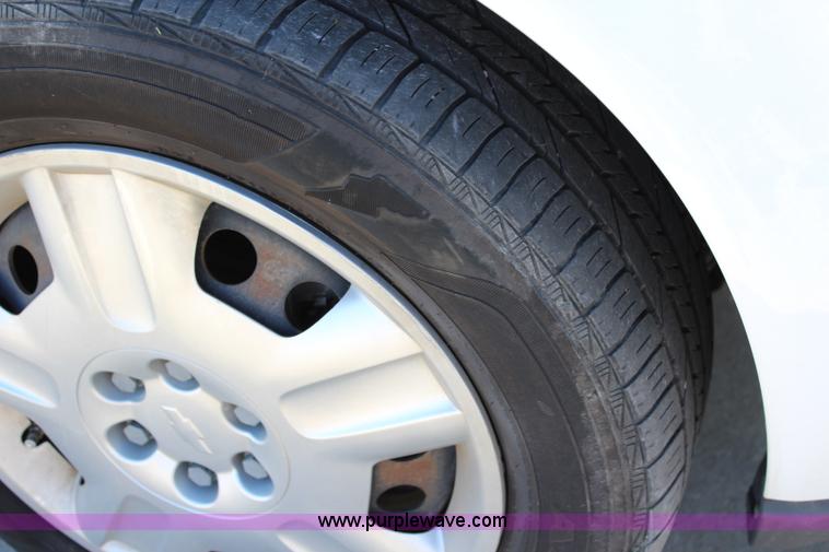 image for item L2333 2008 Chevrolet Uplander LS Ext. van