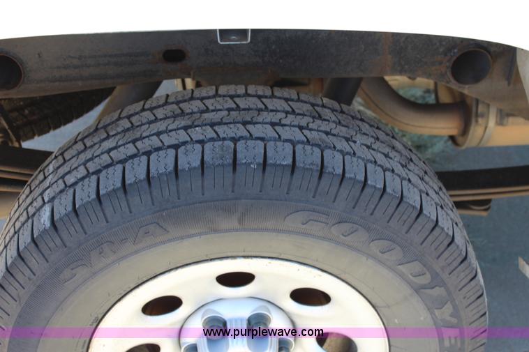 image for item L2334 2008 Chevrolet Silverado 1500 Ext. Cab pickup truck