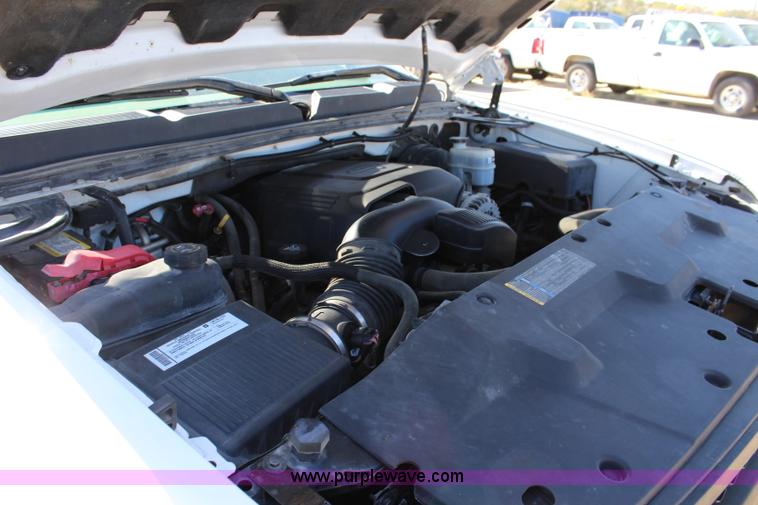 image for item L2334 2008 Chevrolet Silverado 1500 Ext. Cab pickup truck