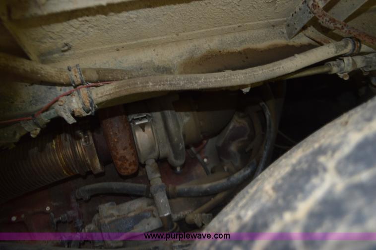 image for item L4089 1967 International semi truck