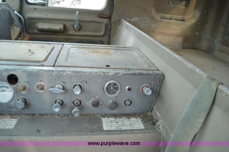 image for item L4089 1967 International semi truck