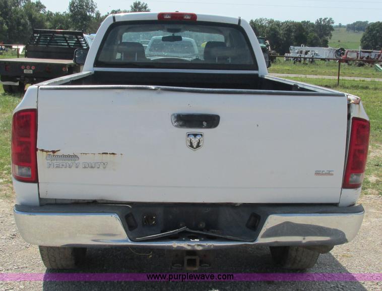 image for item L5261 2006 Dodge Ram 2500 Quad Cab pickup truck