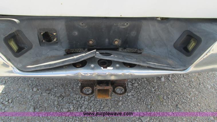 image for item L5261 2006 Dodge Ram 2500 Quad Cab pickup truck