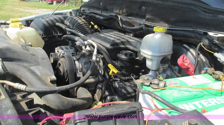 image for item L5261 2006 Dodge Ram 2500 Quad Cab pickup truck