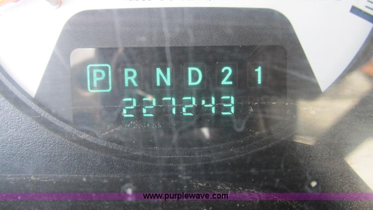 image for item L5261 2006 Dodge Ram 2500 Quad Cab pickup truck