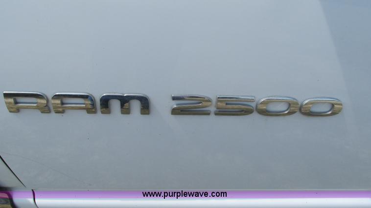 image for item L5262 2003 Dodge Ram 2500 Quad Cab pickup truck