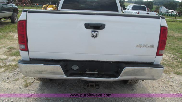 image for item L5262 2003 Dodge Ram 2500 Quad Cab pickup truck