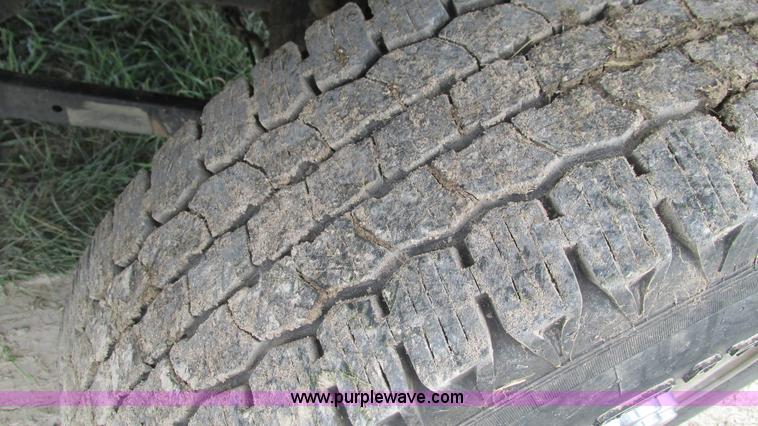 image for item L5262 2003 Dodge Ram 2500 Quad Cab pickup truck