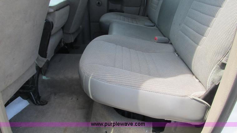 image for item L5262 2003 Dodge Ram 2500 Quad Cab pickup truck