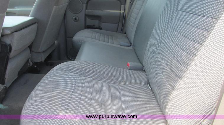 image for item L5262 2003 Dodge Ram 2500 Quad Cab pickup truck