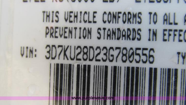 image for item L5262 2003 Dodge Ram 2500 Quad Cab pickup truck