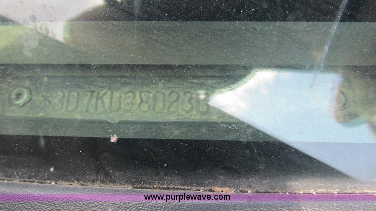 image for item L5262 2003 Dodge Ram 2500 Quad Cab pickup truck