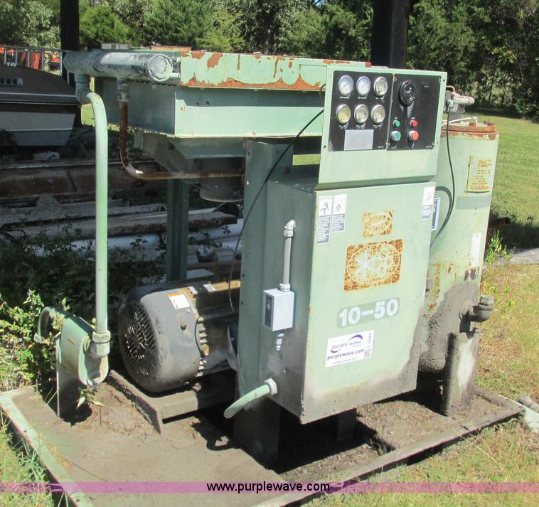 image for item L5283 Sullair air compressor