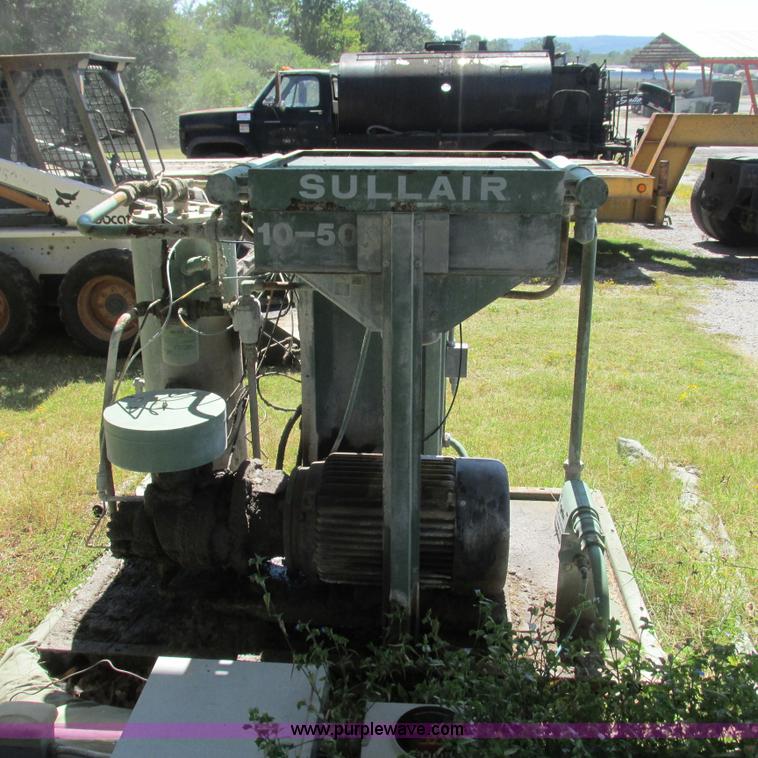 image for item L5283 Sullair air compressor
