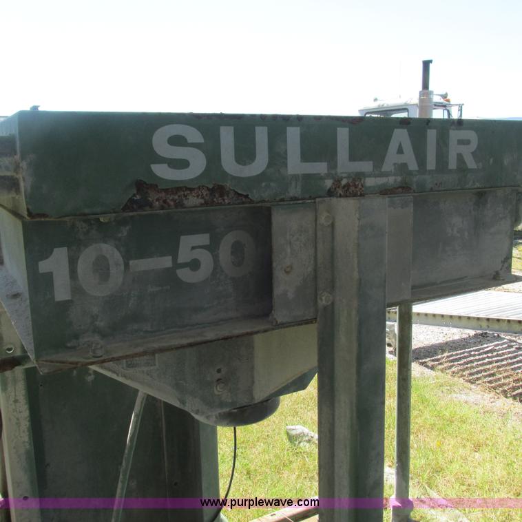 image for item L5283 Sullair air compressor