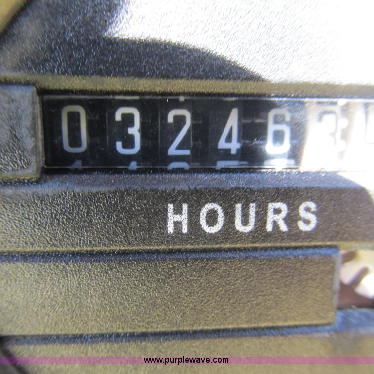 image for item L5283 Sullair air compressor