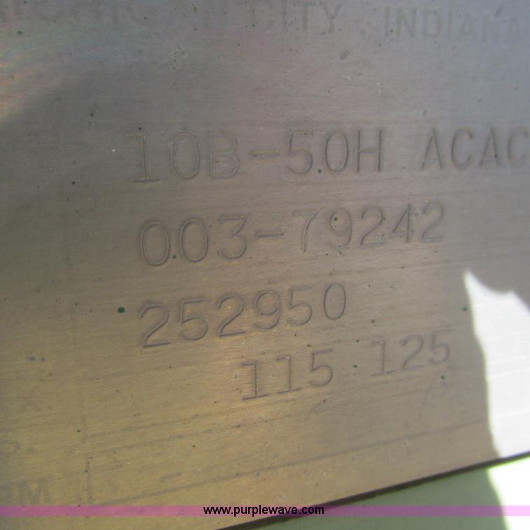 image for item L5283 Sullair air compressor