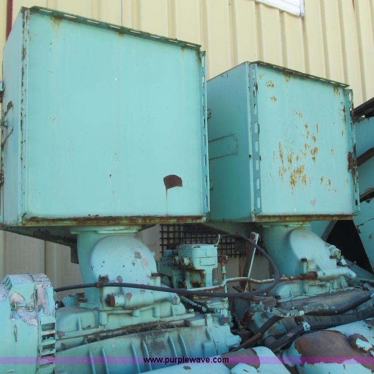 image for item L5288 Stewart & Stevenson generator