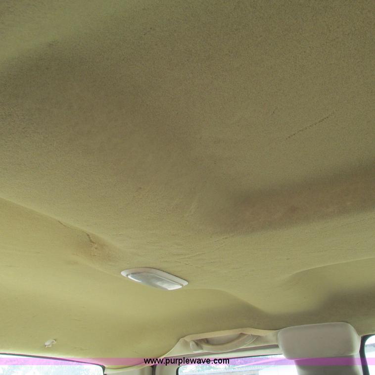 image for item L5297 2004 Chevrolet Silverado 1500 Ext. Cab pickup truck