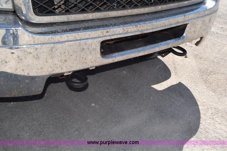 image for item L5977 2012 Chevrolet Silverado 2500HD Crew Cab pickup truck