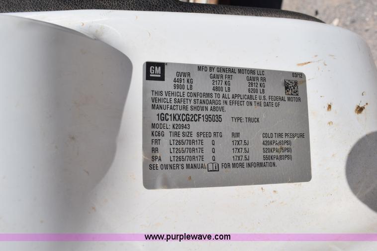 image for item L5977 2012 Chevrolet Silverado 2500HD Crew Cab pickup truck