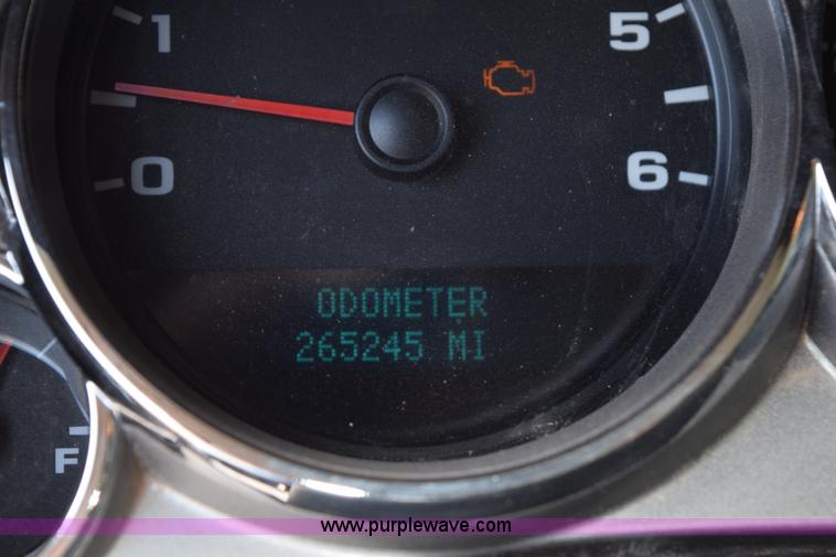 image for item L5978 2007 Chevrolet Silverado 1500 Ext. Cab pickup truck